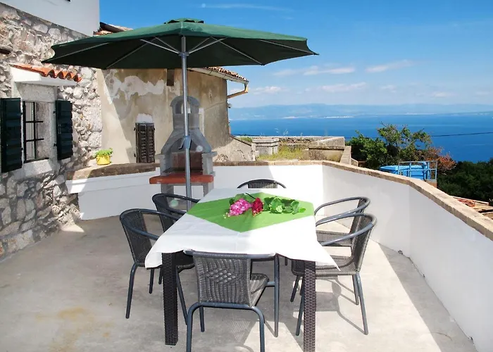 Matea By Interhome *