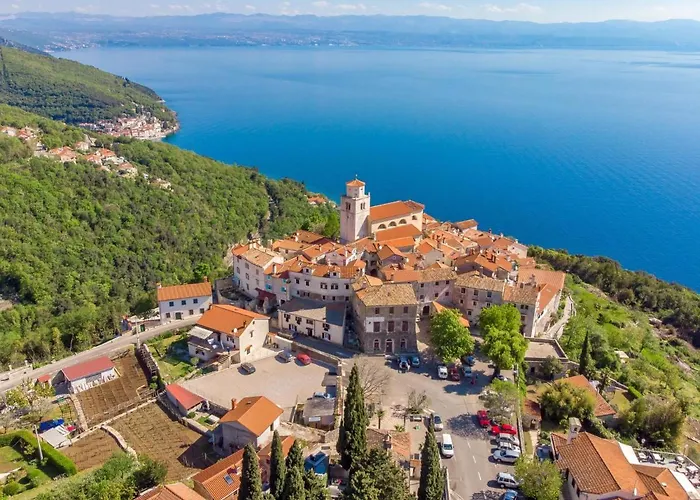 Dom wakacyjny Matea By Interhome